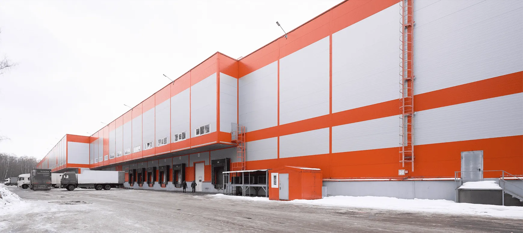 Типовой склад из металлоконструкций 18х48 фото